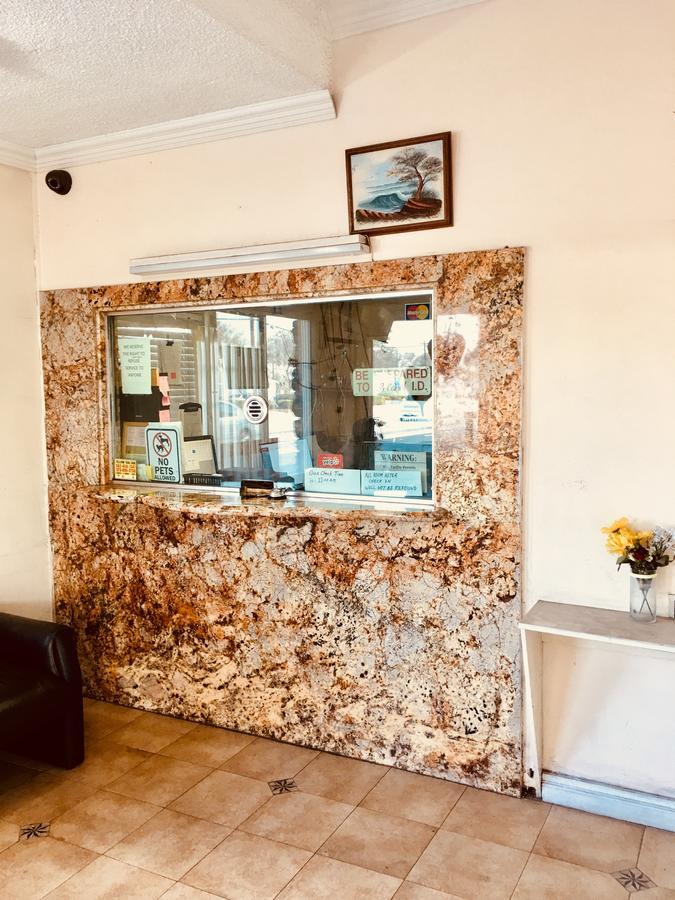 Norwalk Inn & Suites المظهر الخارجي الصورة