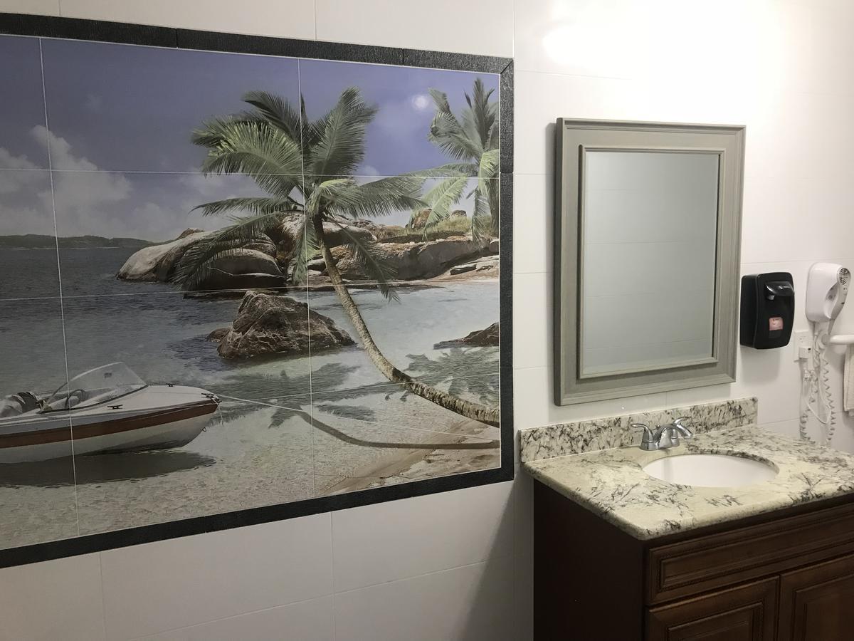 Norwalk Inn & Suites المظهر الخارجي الصورة