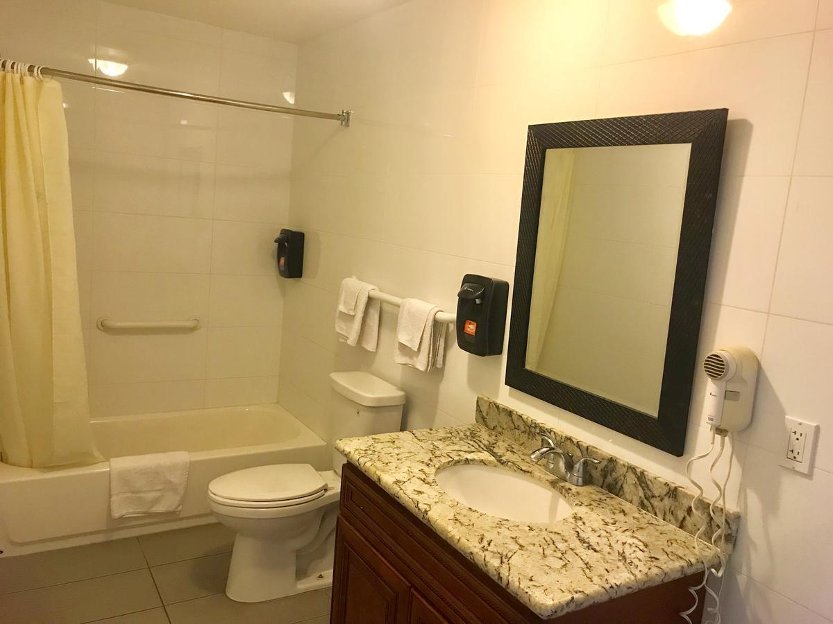 Norwalk Inn & Suites المظهر الخارجي الصورة